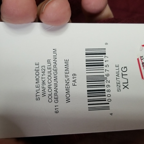 ASKYA LS XL TOP WITH OPEN SLIT BACK OR TIE IN BURGUNDY - Picture 8 of 8